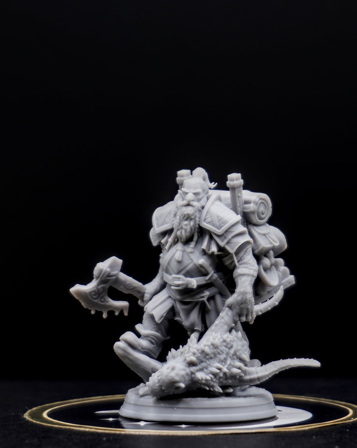 Wyrmsbane Dwarf Hunter – 32mm Miniature