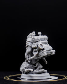 Wyrmsbane Dwarf Hunter – 32mm Miniature